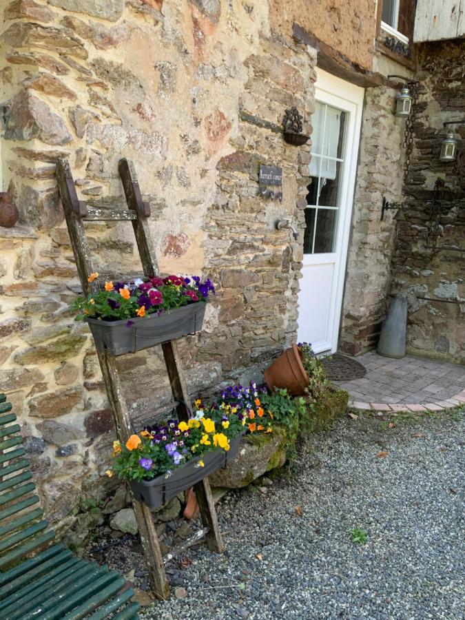 Bed and Breakfast Le Moulin De La Castellerie Moon-sur-Elle Exteriér fotografie
