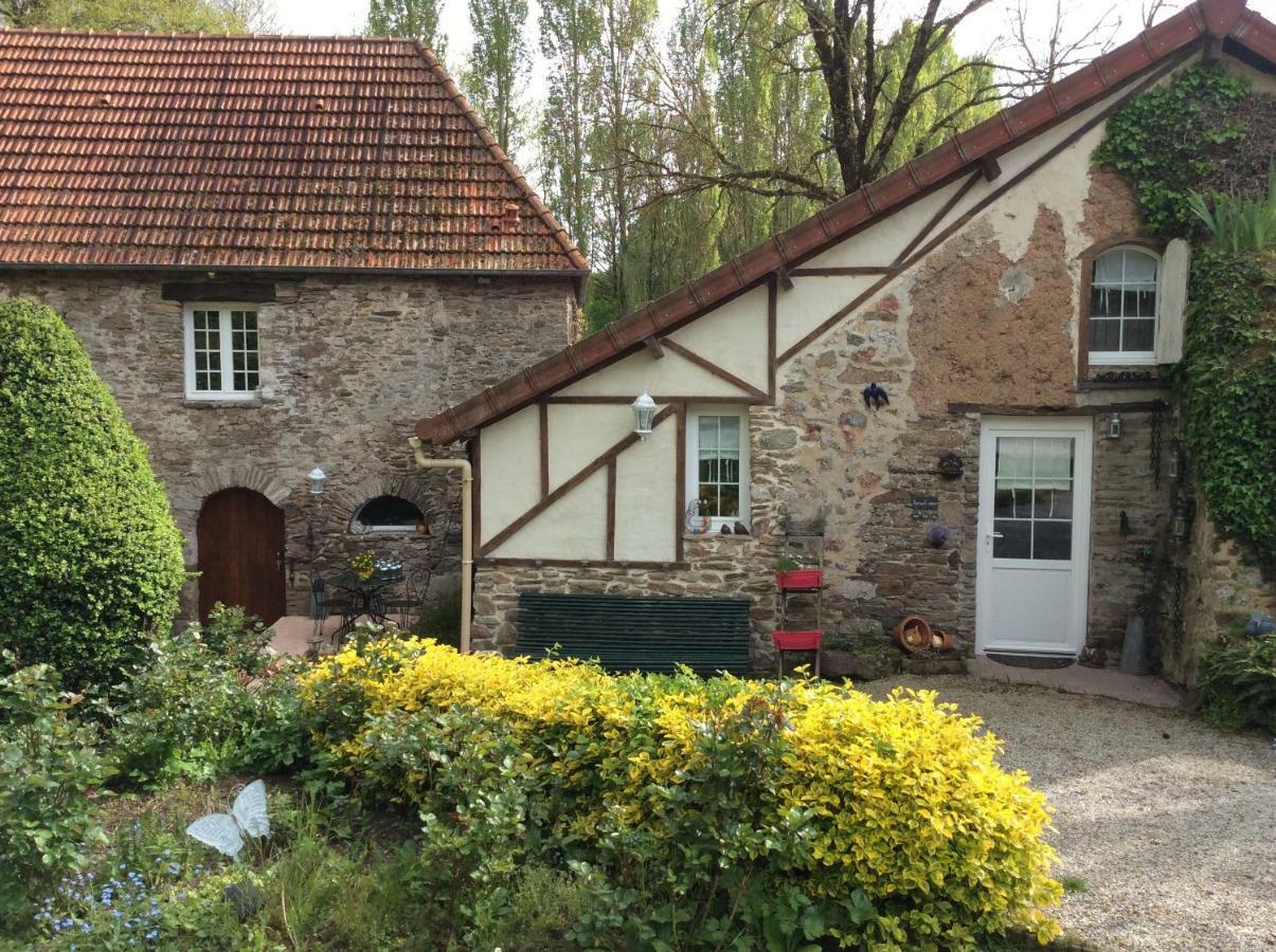 Bed and Breakfast Le Moulin De La Castellerie Moon-sur-Elle Exteriér fotografie