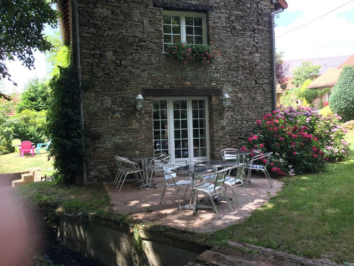 Bed and Breakfast Le Moulin De La Castellerie Moon-sur-Elle Exteriér fotografie
